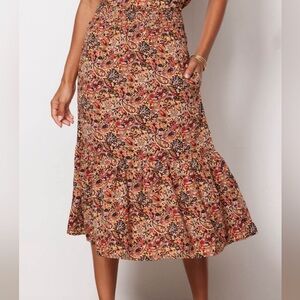 NWT Evereve Olivia Paisley Skirt